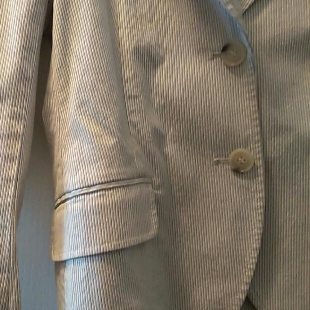 TheoryJacket - Picture 2 of 4